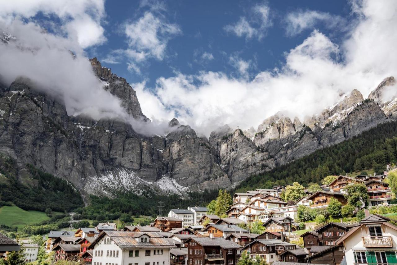 Thermal Hotels & Walliser Alpentherme Leukerbad Exterior foto