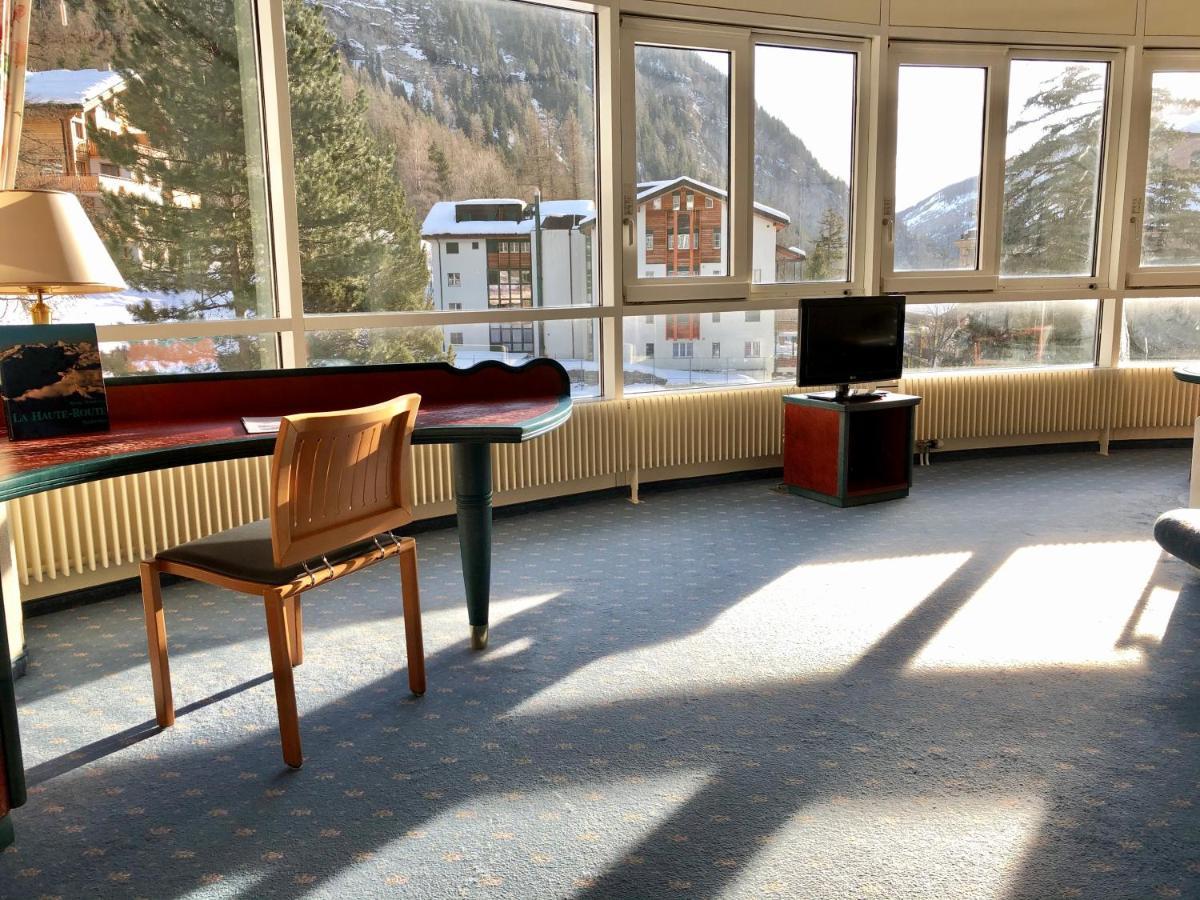 Thermal Hotels & Walliser Alpentherme Leukerbad Exterior foto