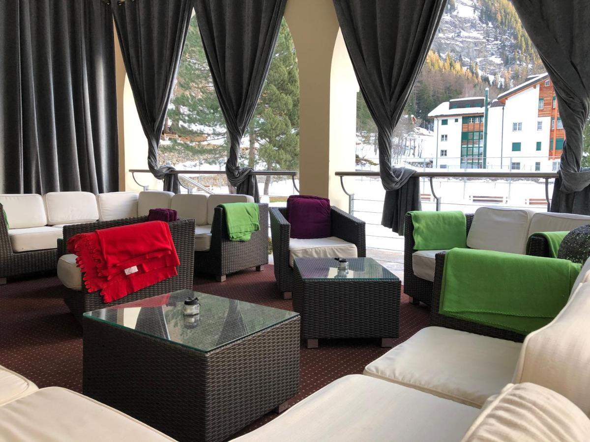 Thermal Hotels & Walliser Alpentherme Leukerbad Exterior foto